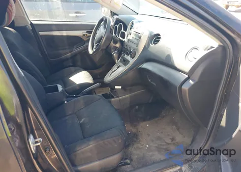 2009 Toyota Matrix z USA, uszkodzony, nr VIN 2T1KU40E99C007757